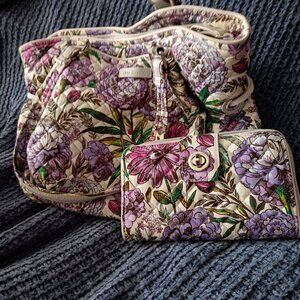 **✨ Elevate Your Style with the Vera Bradley Purse & Turnkey Wallet Set! ✨**